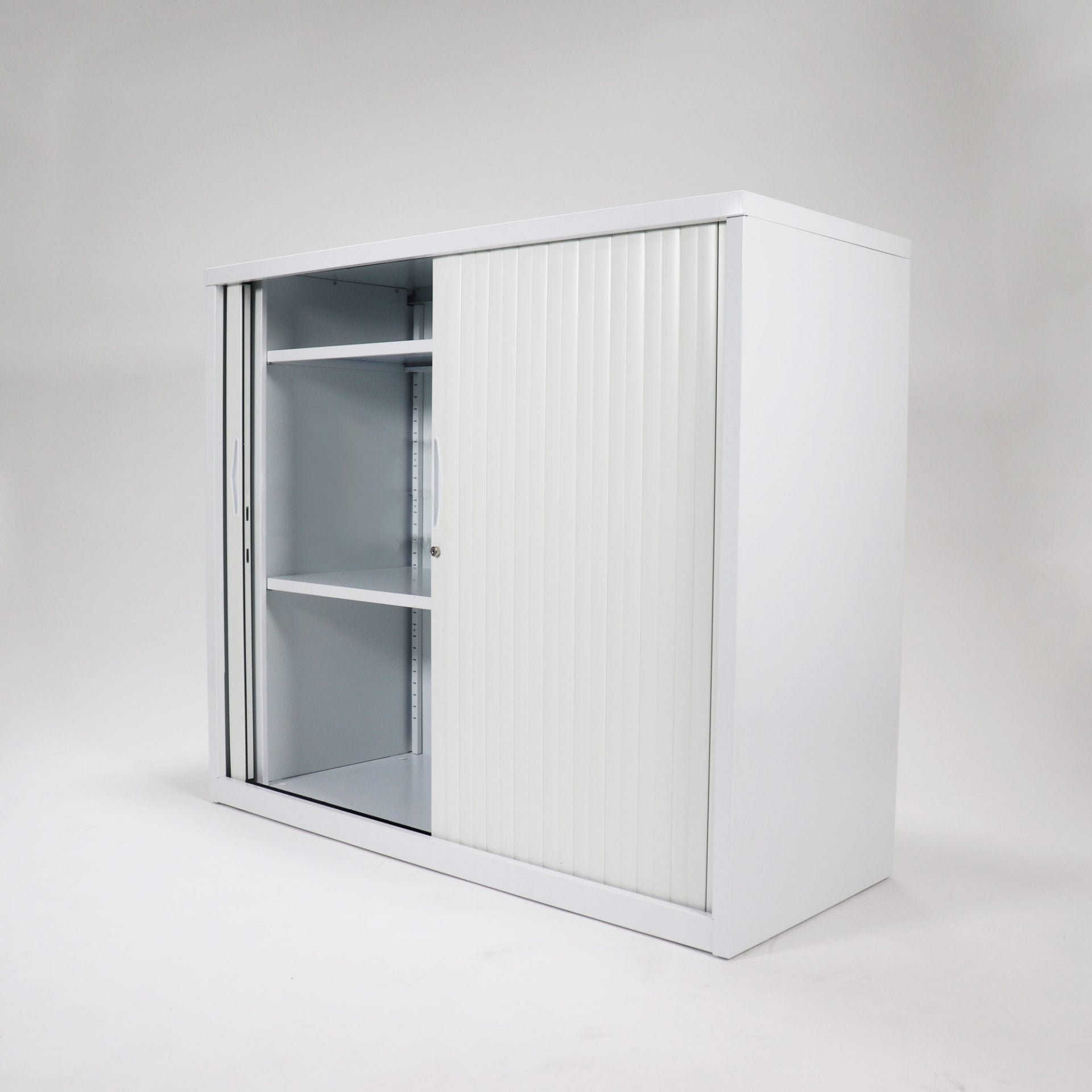 mc_images_gtd1292shelves_wc-scaled-1.jpg